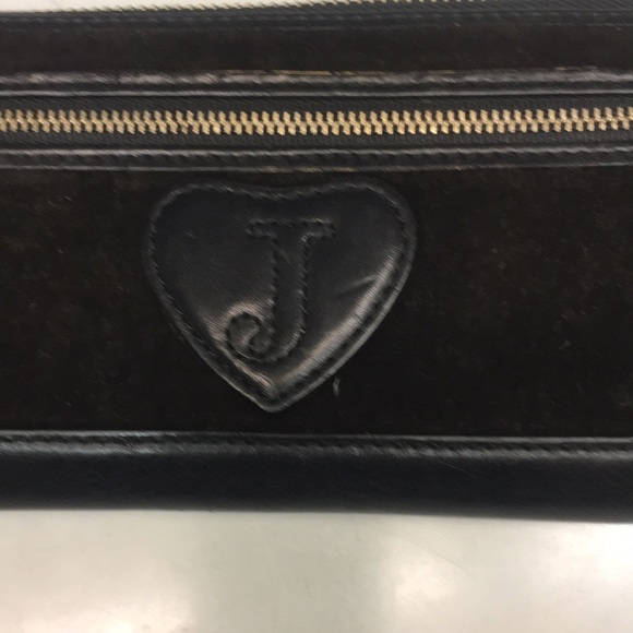 Juicy Couture Wallet - Picture 4 of 5